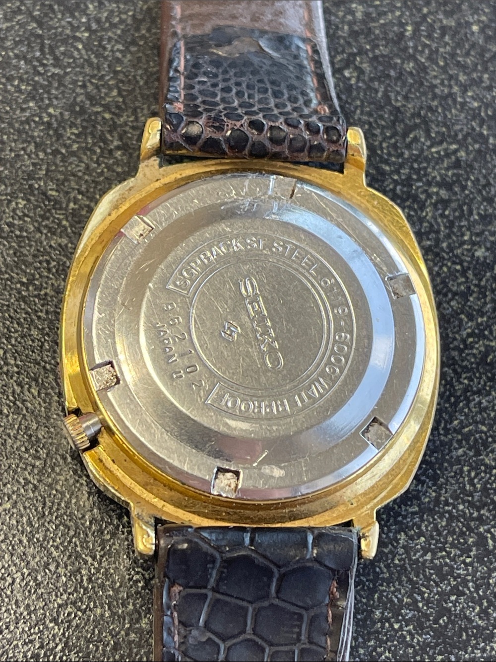 Seiko 5 Automatic 1969 View 3